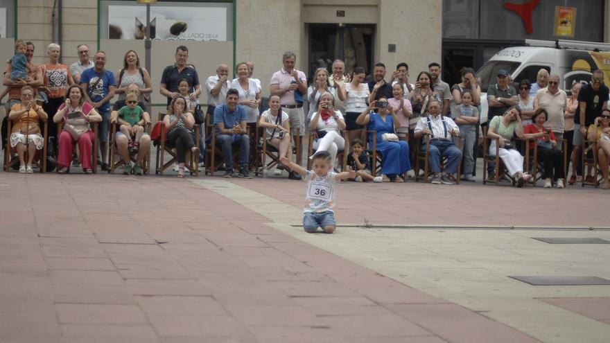 De cortes, caballos, batallas de raperos y la maroma que vestirá Galocho en Benavente