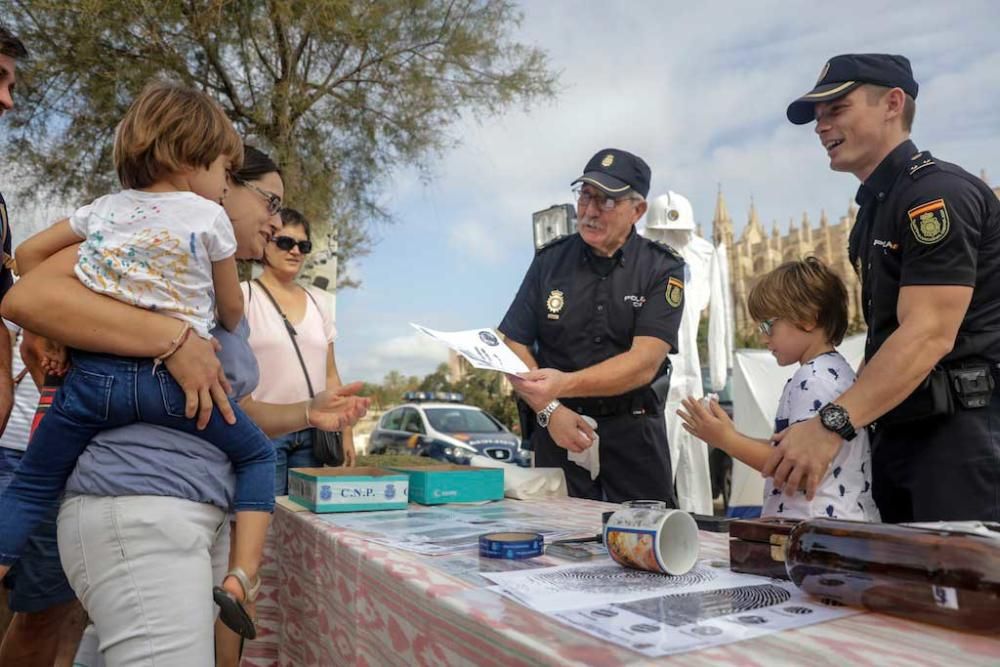 Diada de la Policía Nacional en el Parc de la Mar