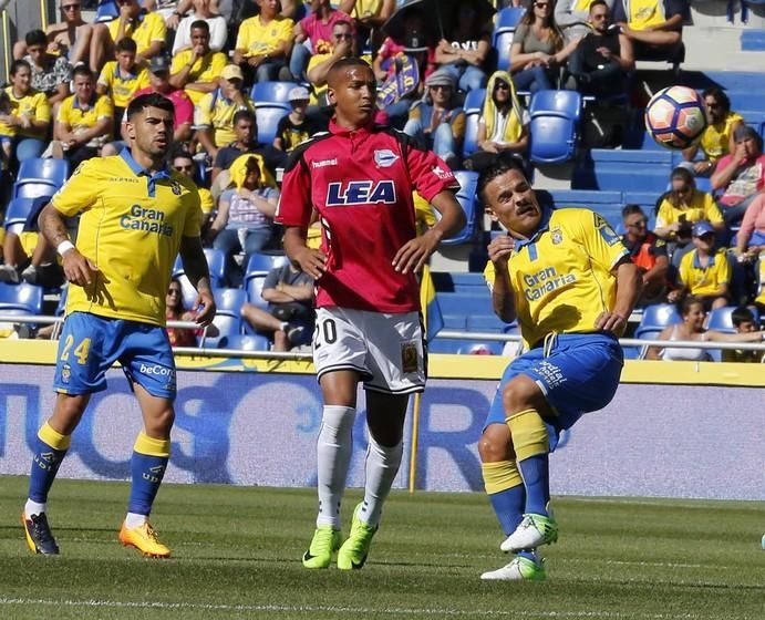 LAS PALMAS - ALAVÉS