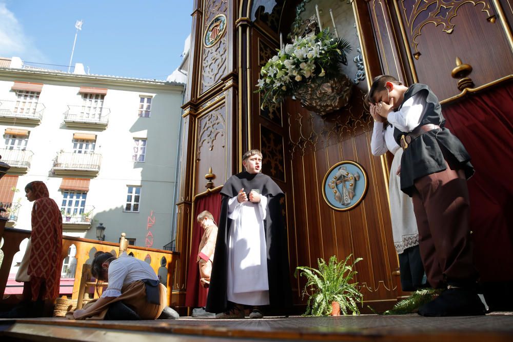 Representación en el altar del Tossal