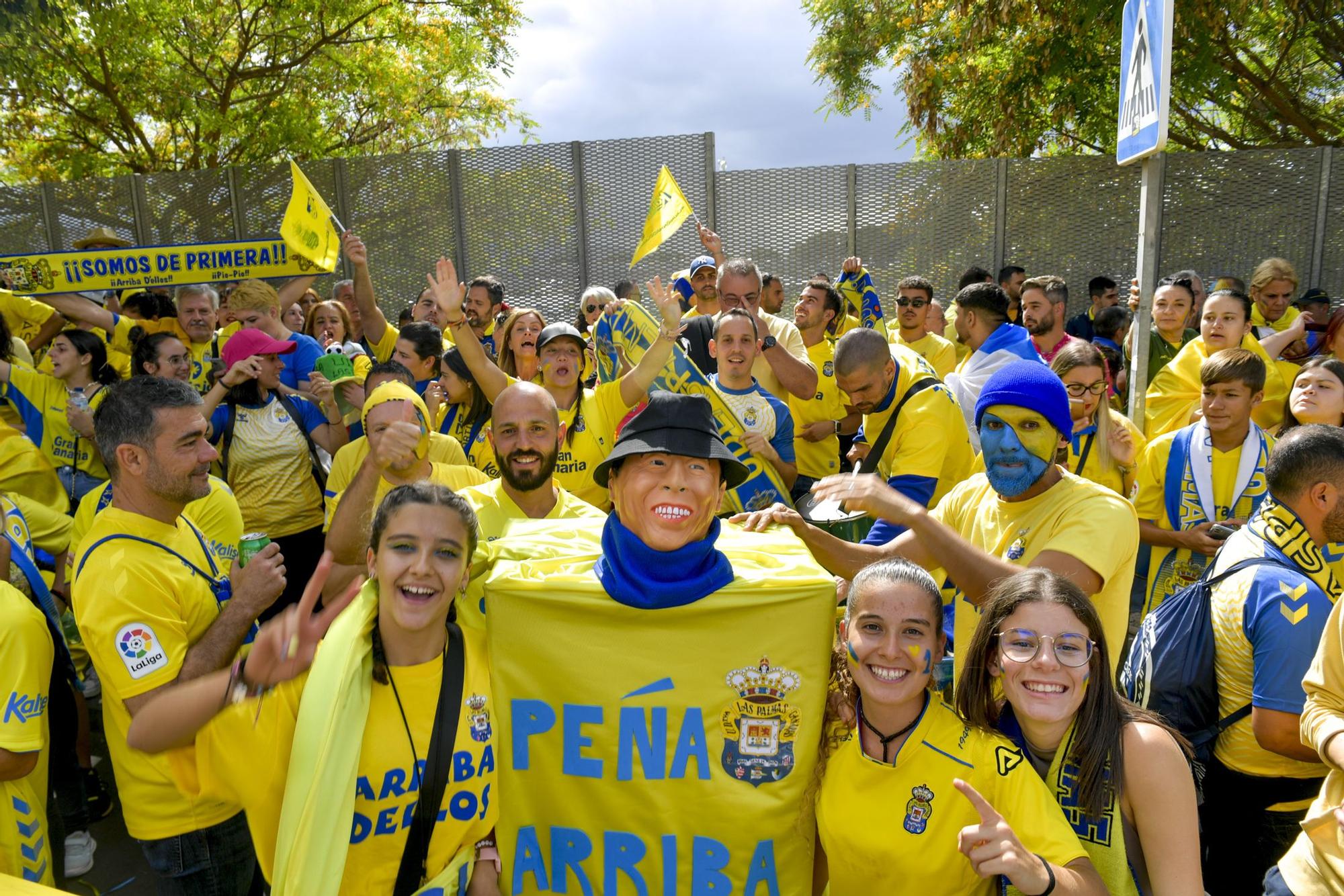 Ambiente previo al UD Las Palmas - Alavés