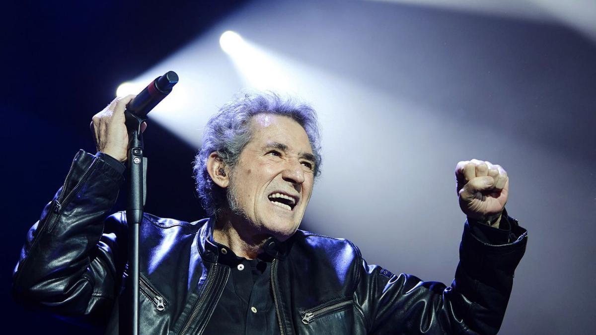 Miguel Ríos, uno de los iconos de la música española de los últimos 60 años, hará vibrar con su rock a Peñíscola. | MIGUEL OSES