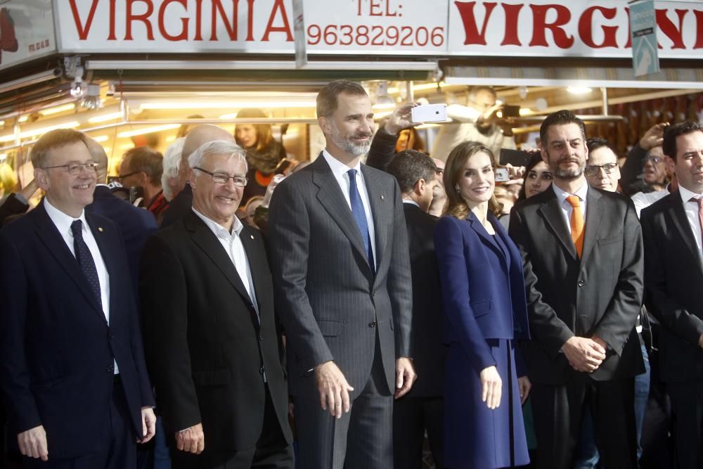 Los Reyes en el Mercado Central de Valencia