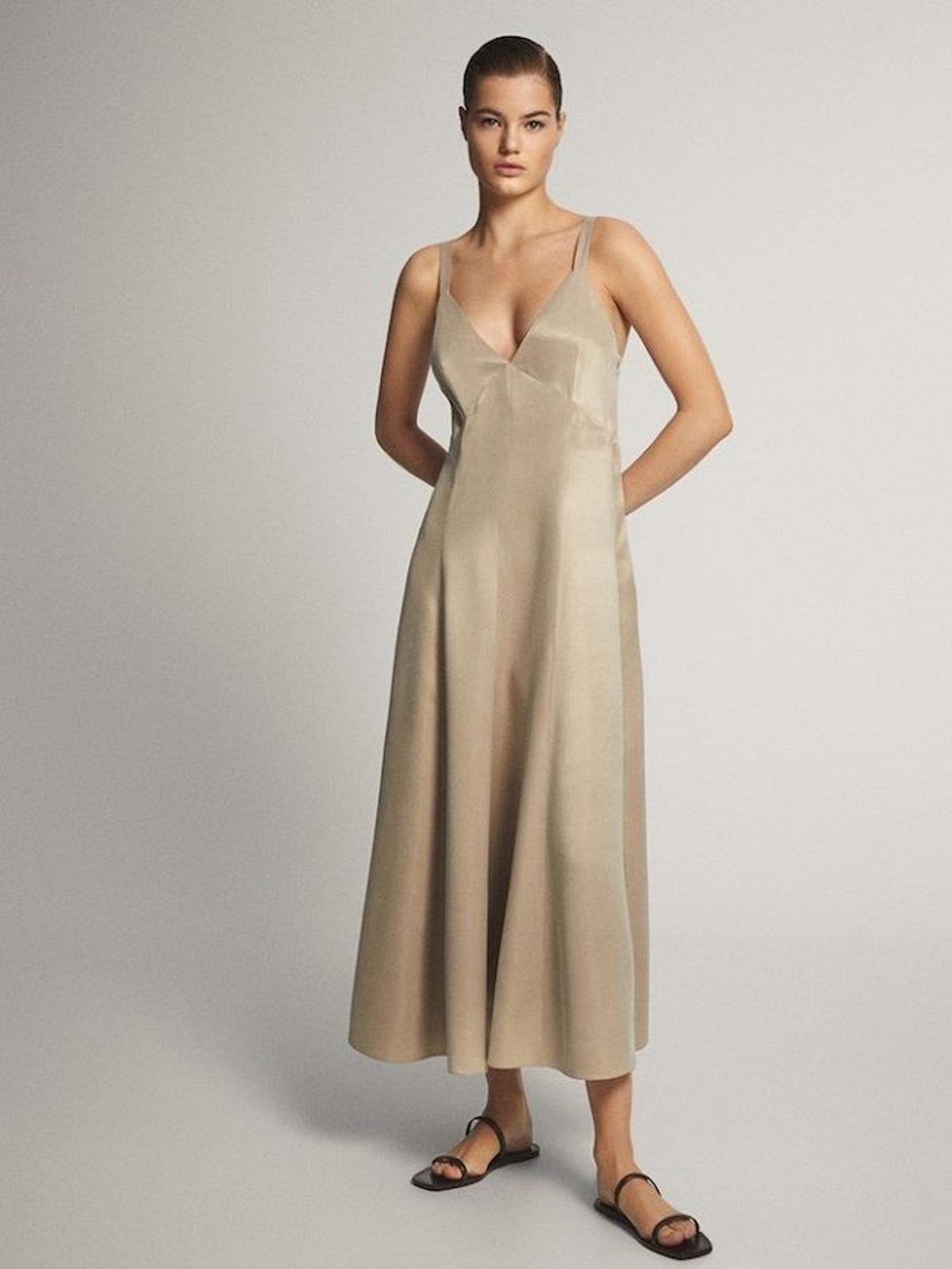 Vestido 'slip dress' de raso, de Massimo Dutti