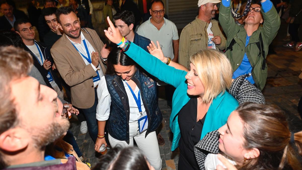 Noelia Arroyo celebra el triunfo del Partido Popular en Cartagena