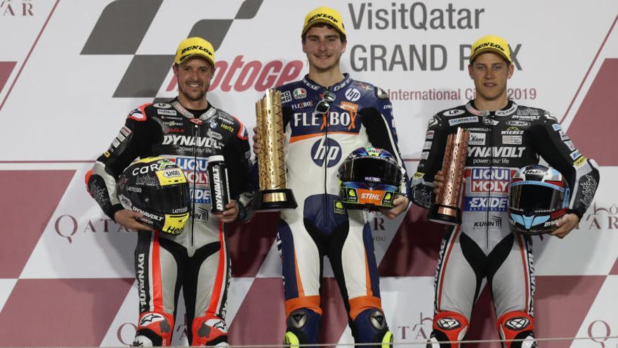 El podio de Moto2 en Losail