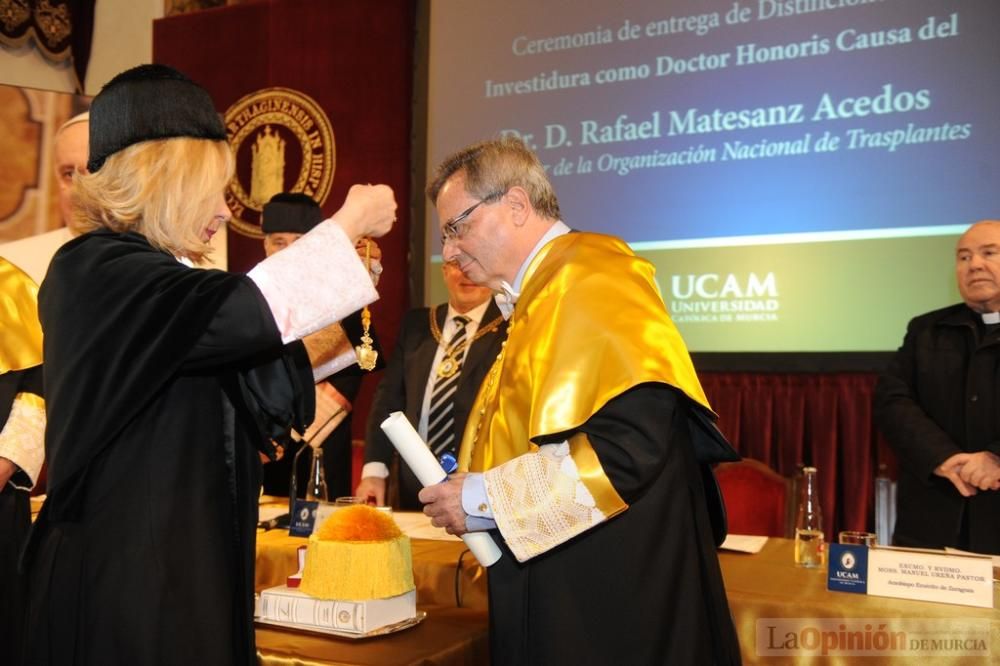 El fundador de la Organización Nacional de Trasplantes, Rafael Matesanz, es investido doctor Honoris Causa por la UCAM