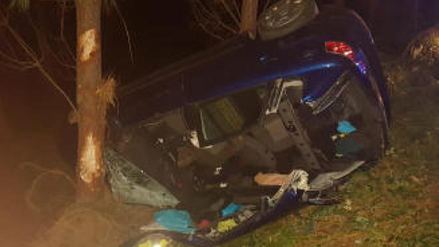 Fallece el conductor de un vehículo tras sufrir un accidente en Boqueixón