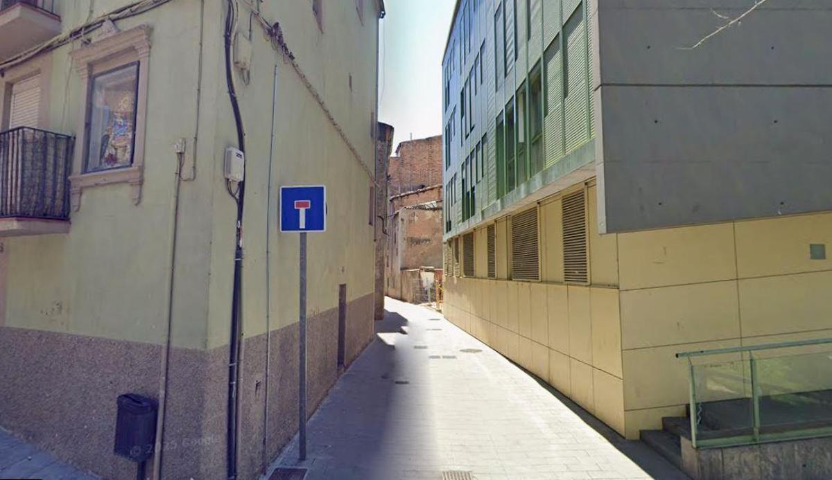 Carrer Montserrat de Manresa des de la Plaça Sant Ignasi