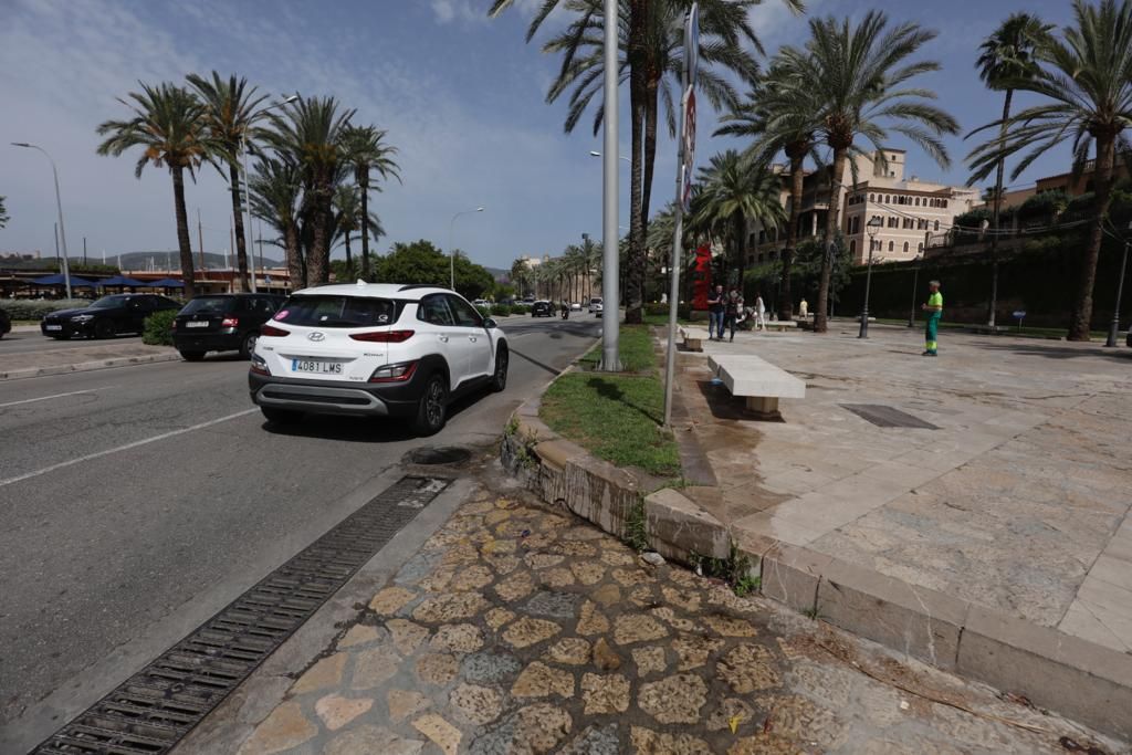 Muere un hombre al ser atropellado por un coche de la Policía Local en Palma