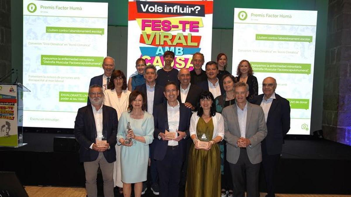 Representants de Noel Alimentaria reben el premi.