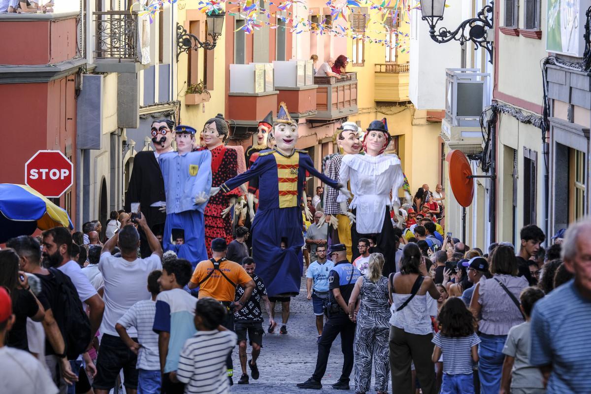 Día principal de las Fiestas de la Virgen de Guía. Batalla de flores