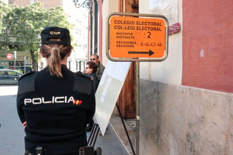 Los valencianos votan en las elecciones autonómicas 2019