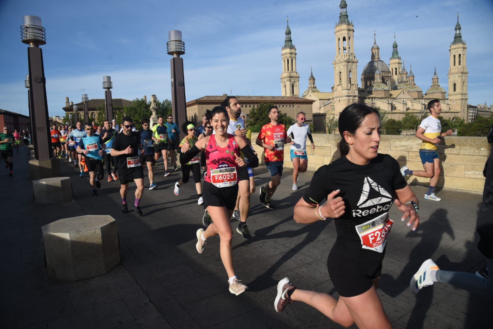 FOTOGALERÍA | Búscate en el Maratón de Zaragoza 2023