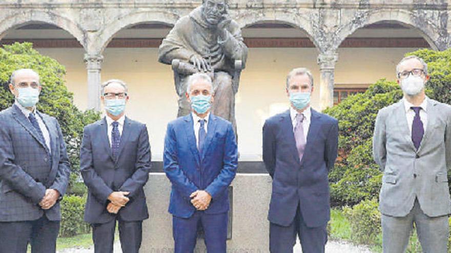 Luis Miguel Botana (1i), José Manuel Sabucedo (2i), Xosé Ramón Nóvoa (centro), Jesús Simel (2d) y Carlos Salgado (1d).