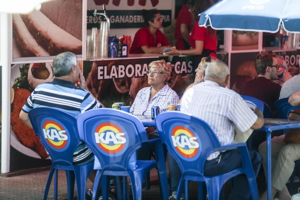 Ambientazo en la Feria Internacional de Muestras a pesar del calor