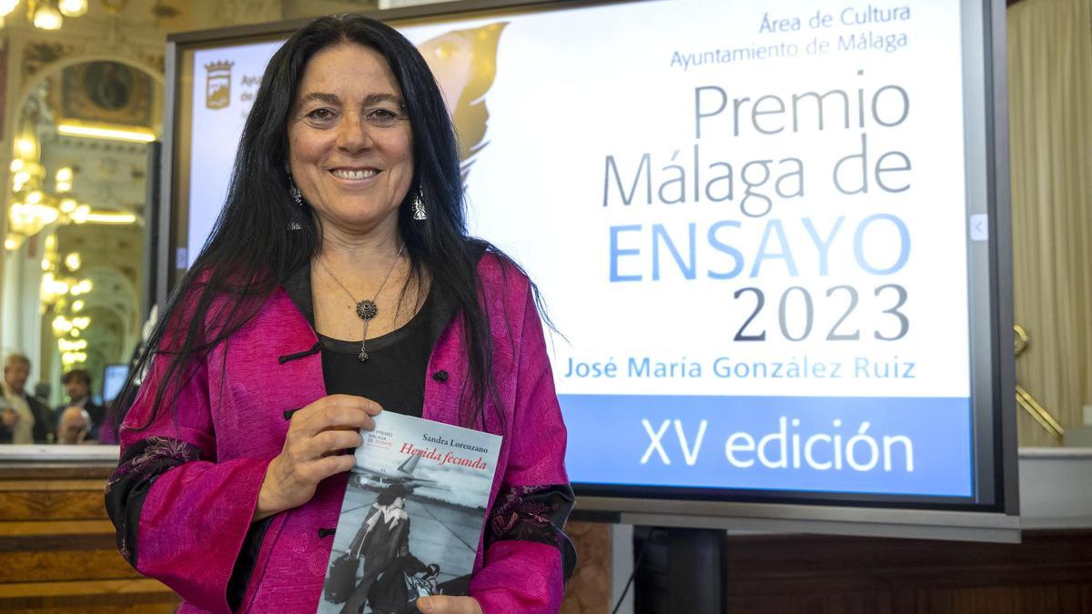 Sandra Lorenzano, ganadora del Premio Málaga de Ensayo 2023.