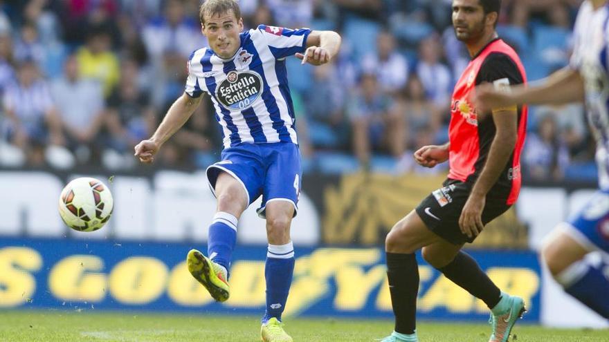 Álex Bergantiños, en un partido con el Deportivo.