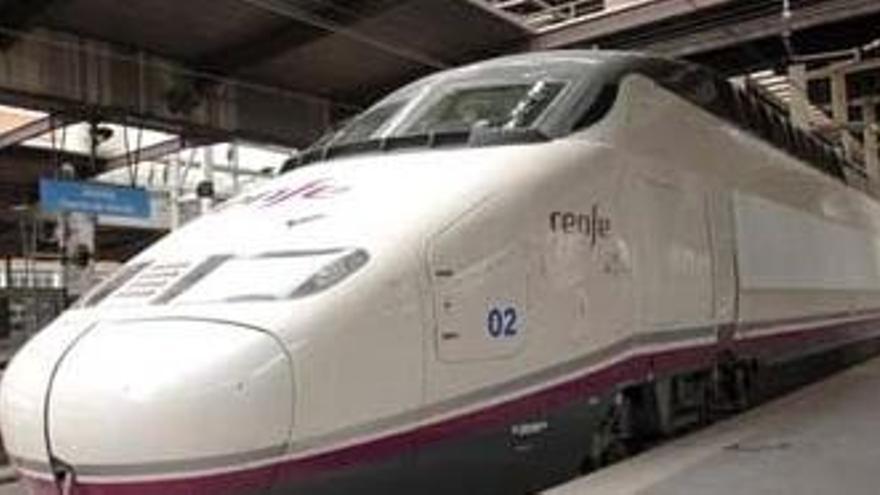 Tren AVE de Renfe de la Serie 100.