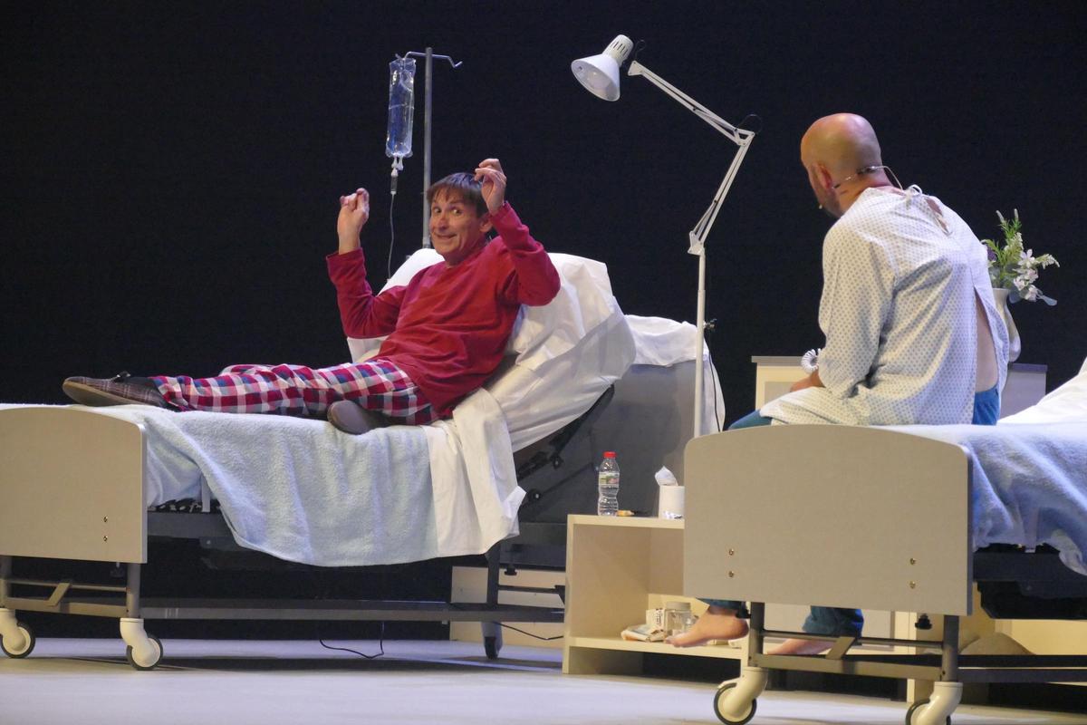 EN IMATGES | Albert Pla i Peyu omplen de rialles el Teatre Municipal El Jardí de Figueres amb 'Hamlet'