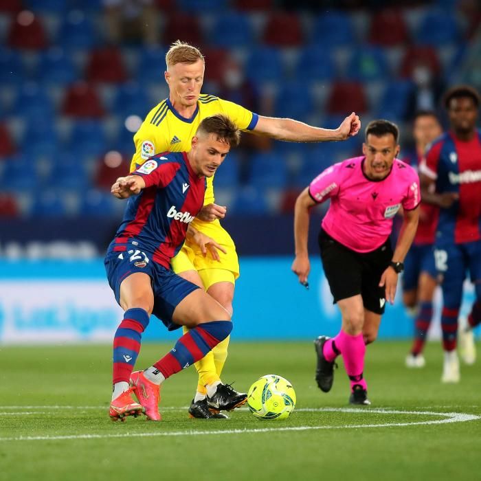 Levante UD - Cádiz, en imágenes