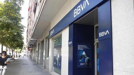 BBVA contratará cerca de 350 personas en España para reducir la brecha  digital