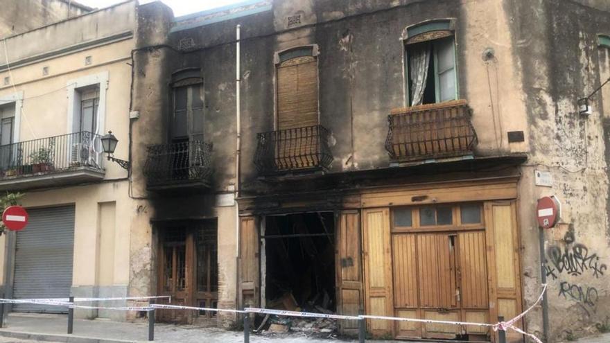 Un nou incendi destrueix l’antic hostal de Cal Mistaire
