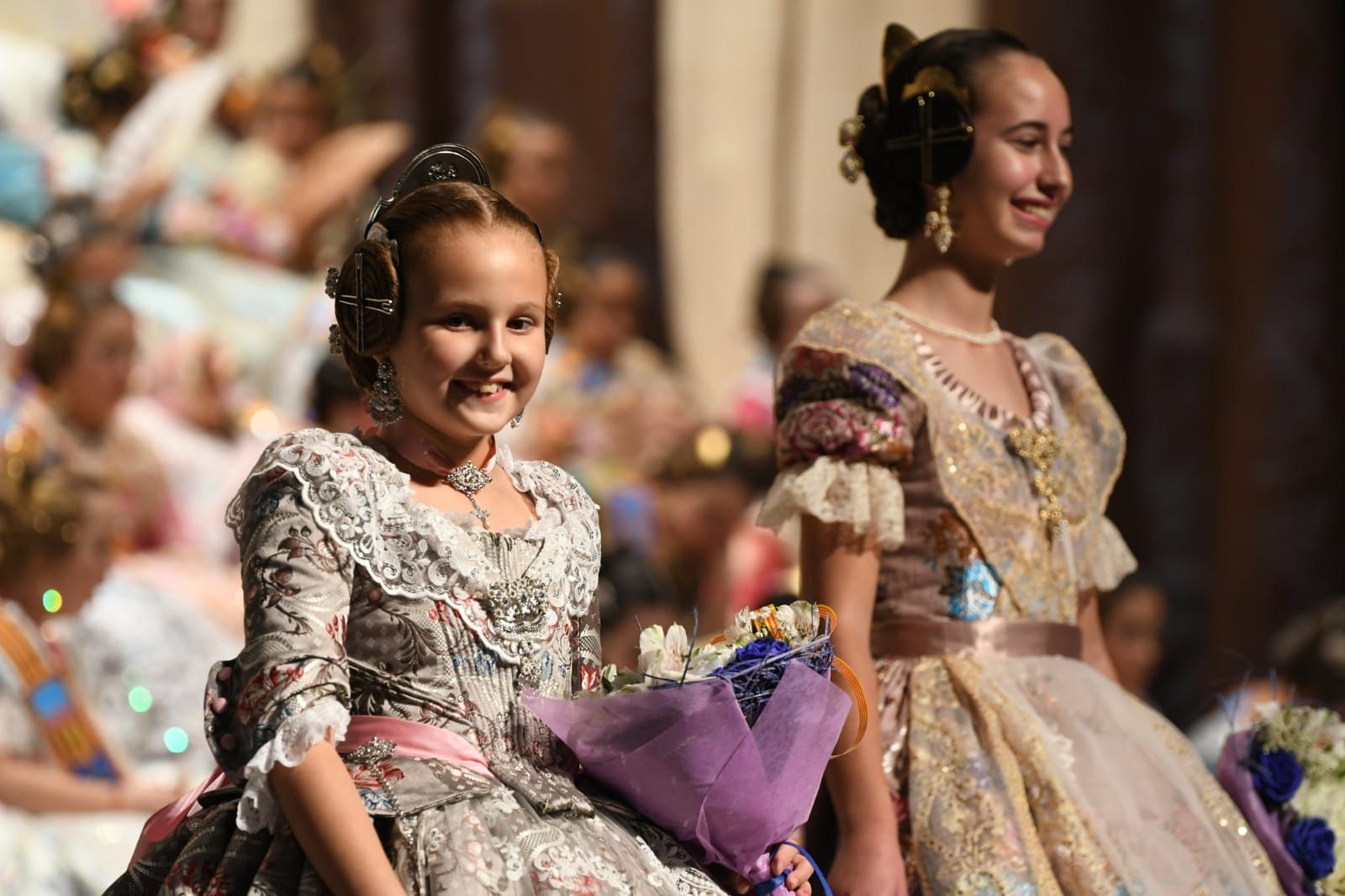 La exaltación de la reina fallera infantil de Burriana del 2023, en imágenes