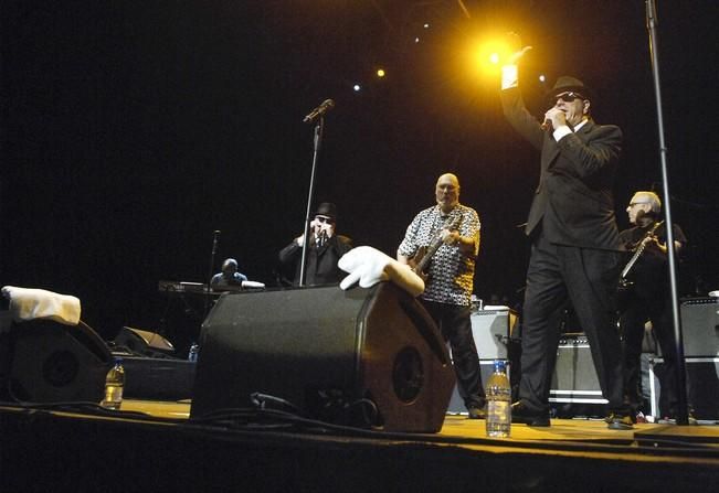 CONCIERTO DE THE ORIGINALS BLUES BROTHERS