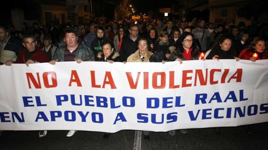 Los musulmanes llenan la manifestación de El Raal