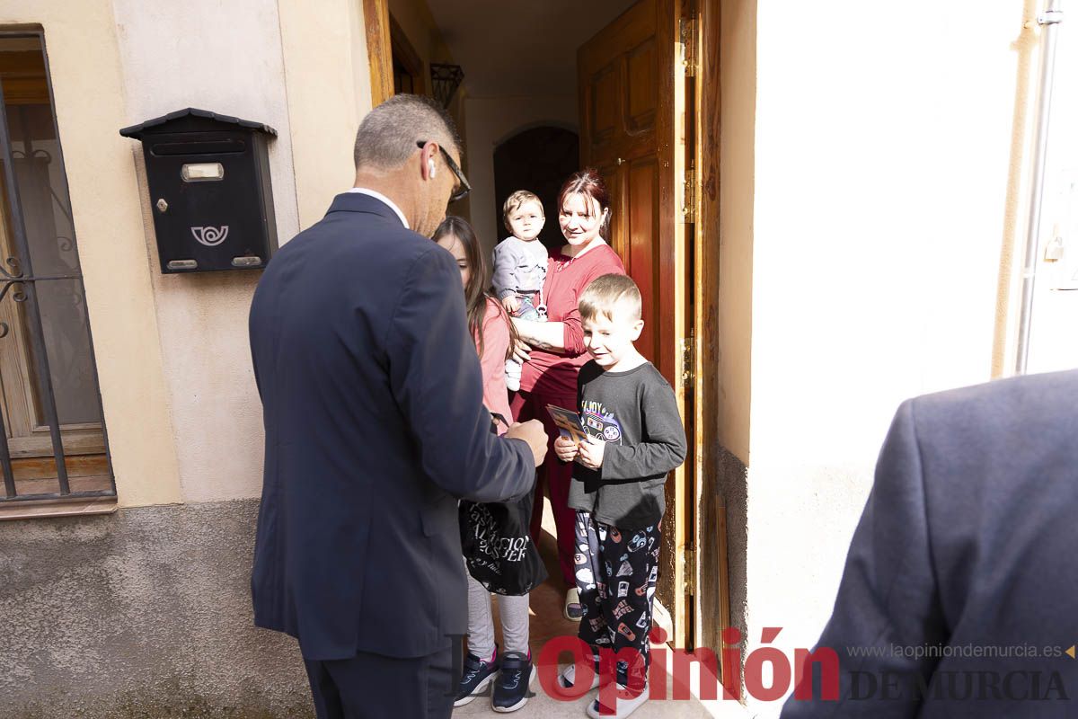 Corporación, Cofradía y Bandos realizan la 'Pedimenta' en Caravaca