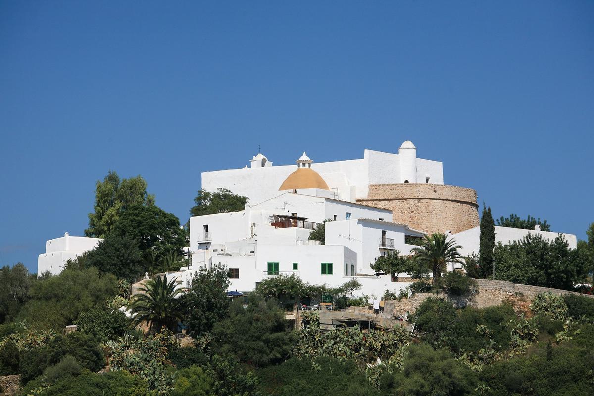 Puig de Missa, Santa Eulària's church.