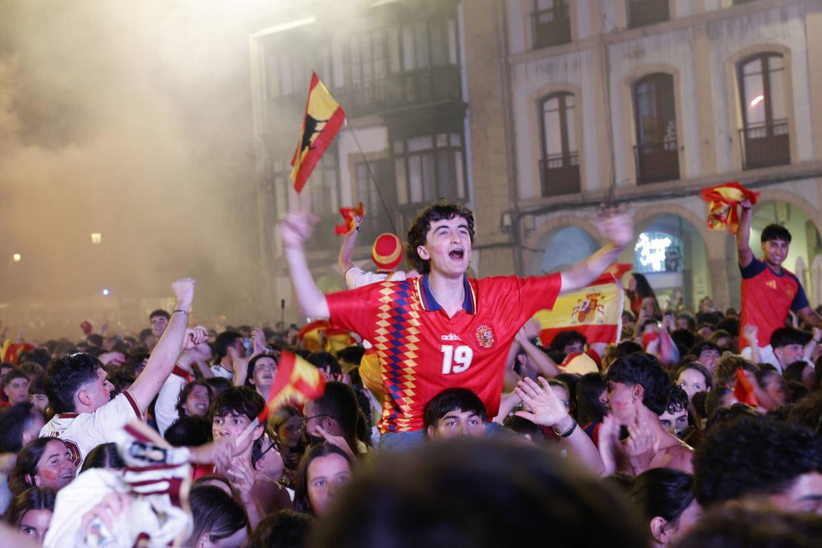 Las celebraciones del Mundial en Avilés, en imágenes