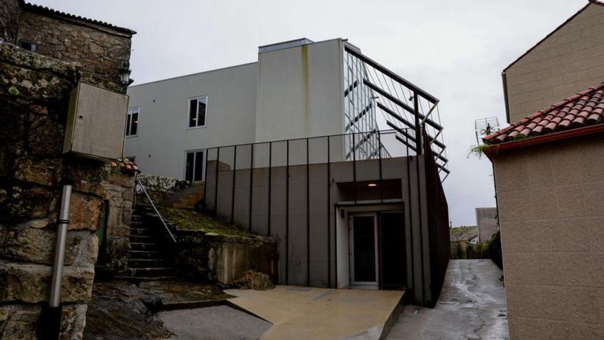 El edificio tiene prevista su apertura antes del verano. | I. Abella