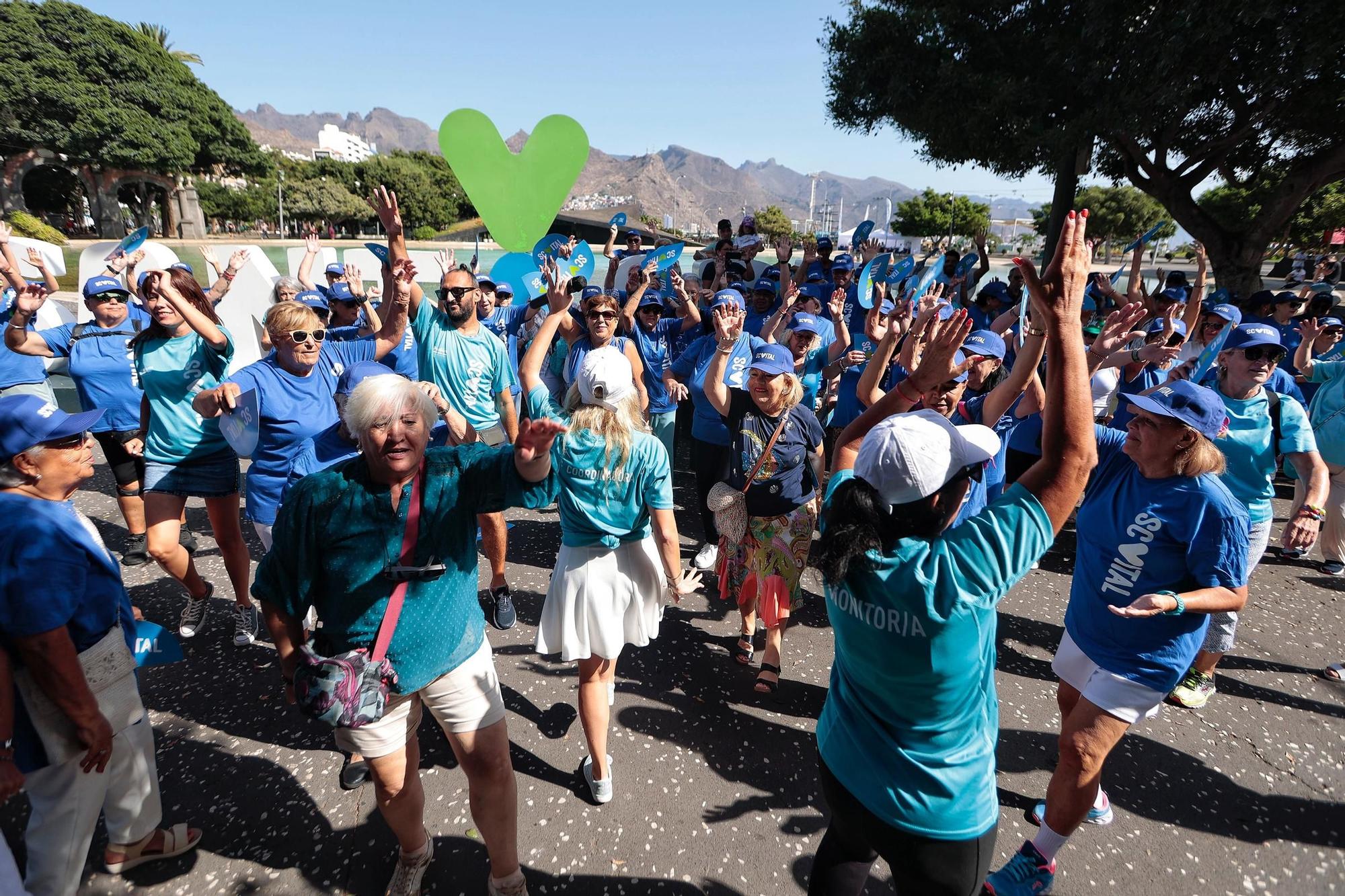 Flashmob de mayores en Santa Cruz de Tenerife