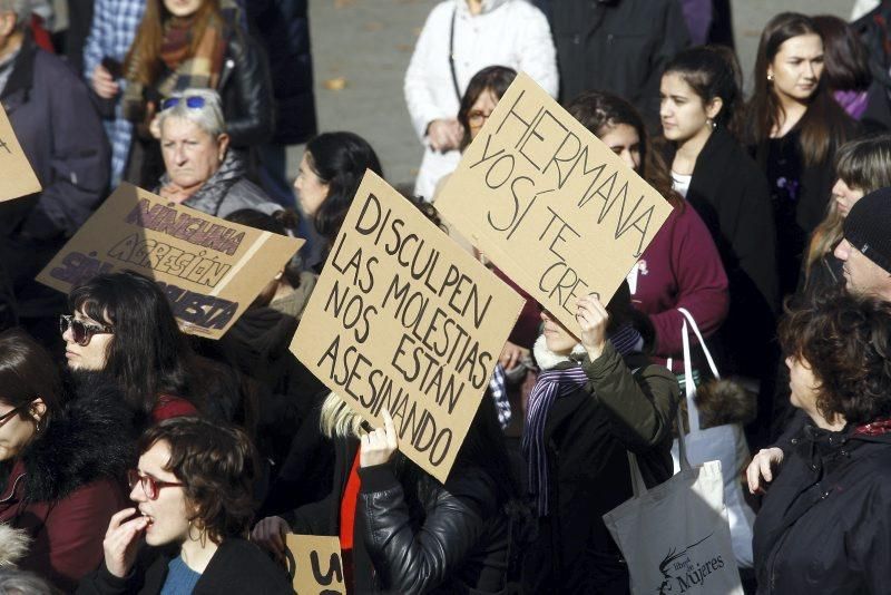 Manifestación contra la violencia machista en Zaragoza