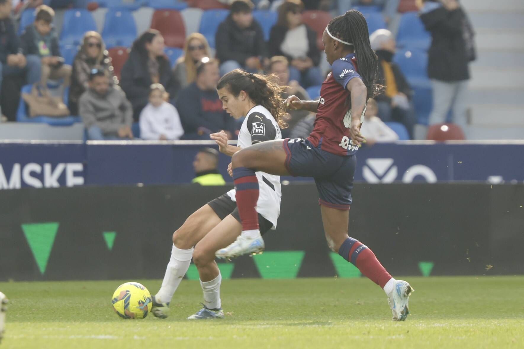 Las mejores fotos del Levante - Valencia de LaLiga F