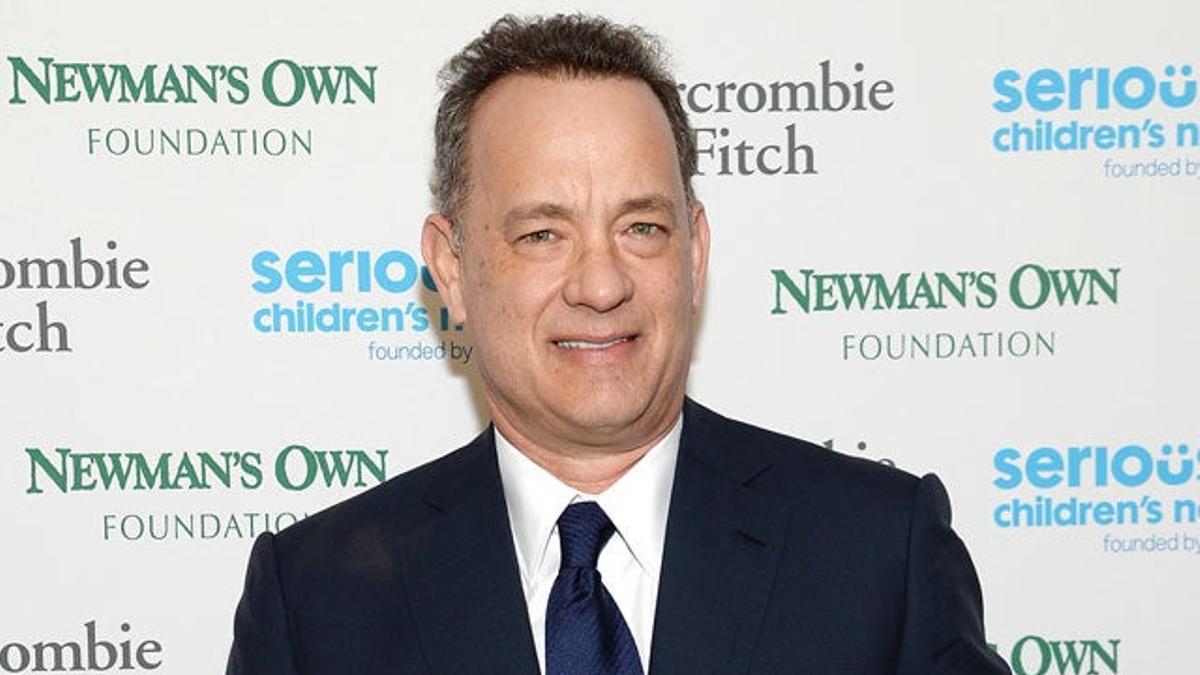 Tom Hanks quiere vacunarse contra la COVID en directo