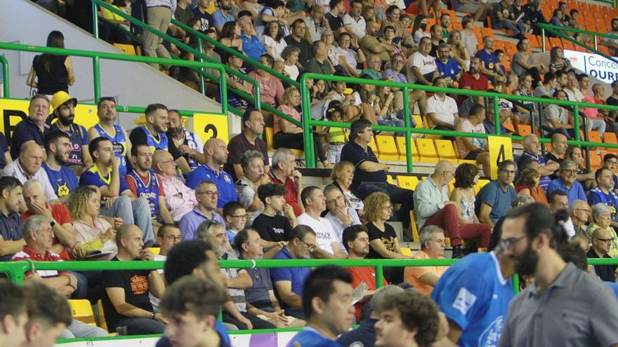 El Club Ourense Baloncesto recibe la visita del Tizona Burgos en el Pazo