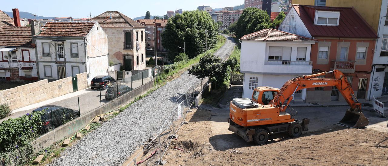Obras de construcción de la Vía Verde a la altura de Coutadas.