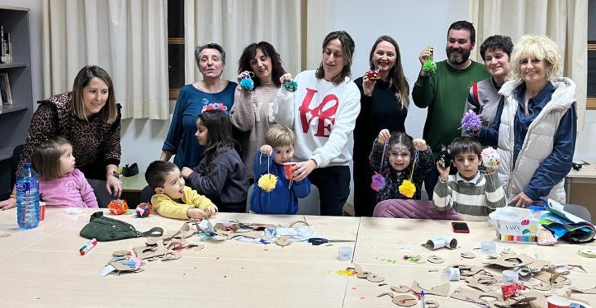 Taller creativo para los más pequeños.  |