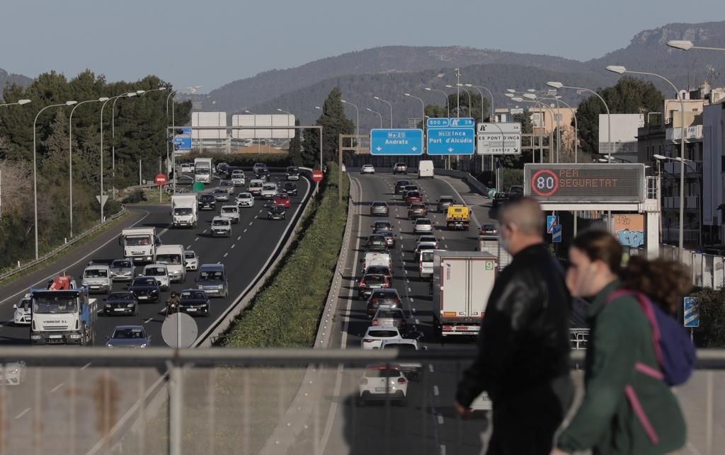 Primer día de límite de velocidad a 80 km/h en la Vía de Cintura de Palma