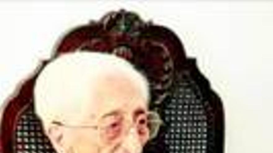 María Fernández, la abuela obandina que cumple 105 años