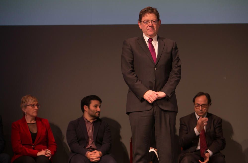 La Generalitat en pleno celebra en Alicante las cuatro décadas de la Carta Magna con un acto institucional en el Teatro Principal que llega en medio de los ataques al modelo territorial y de la alerta ultra.