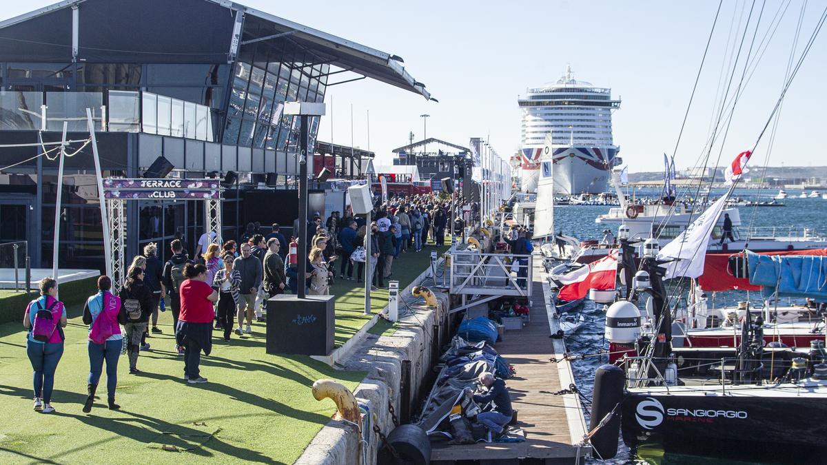 Apertura del Village de la Ocean Race en el puerto de Alicante