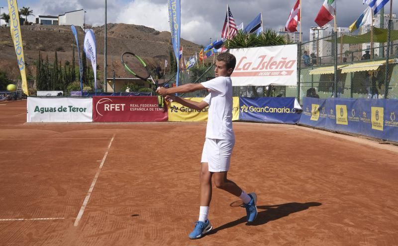 LAS PALMAS DE GRAN CANARIA. jugadores canarios tenis  | 23/10/2019 | Fotógrafo: José Pérez Curbelo