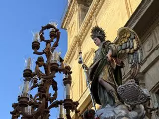 San Rafael recorre las calles de Córdoba en recuerdo de su aparición al padre Roelas