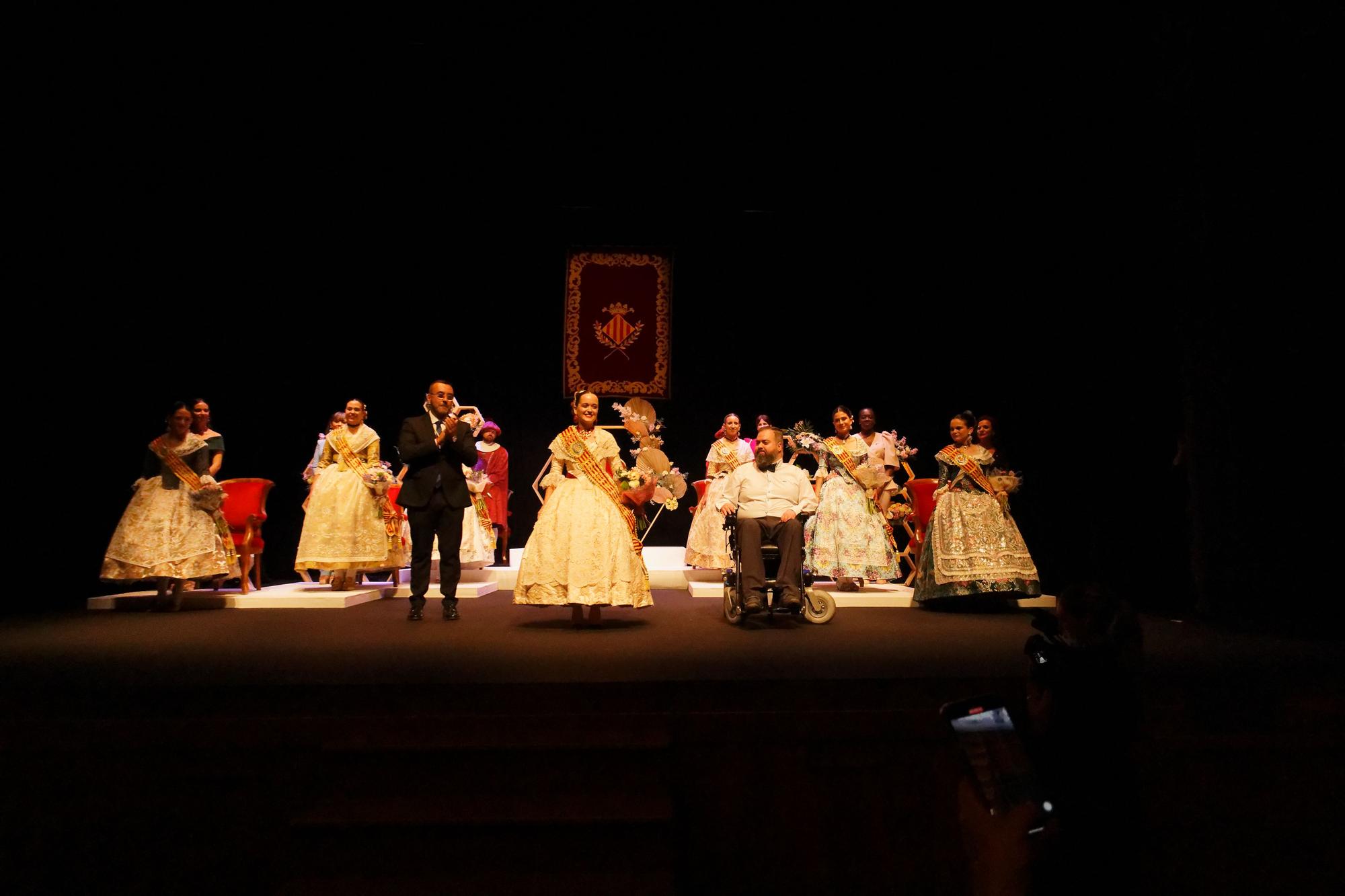 ¡Búscate en la macrogalería! Castellón vive un puente de fiestas en los municipios