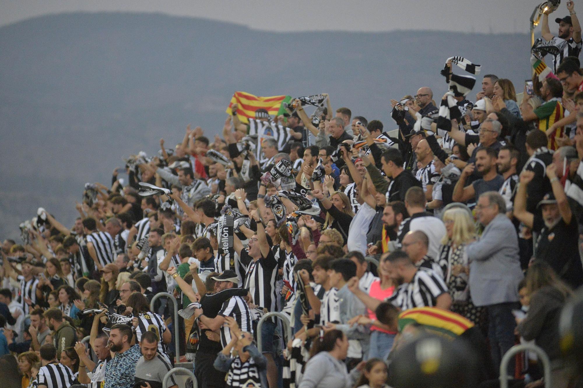 Eldense y Castellón firman tablas entre candidatos al ascenso