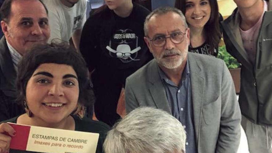 Cambre entrega los premios de su concurso de &#039;selfies&#039; sobre patrimonio